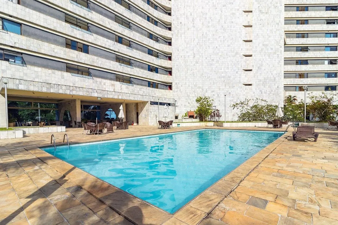 Incrível Suíte no melhor da Praia de Boa Viagem por Carpediem Recife Hotel