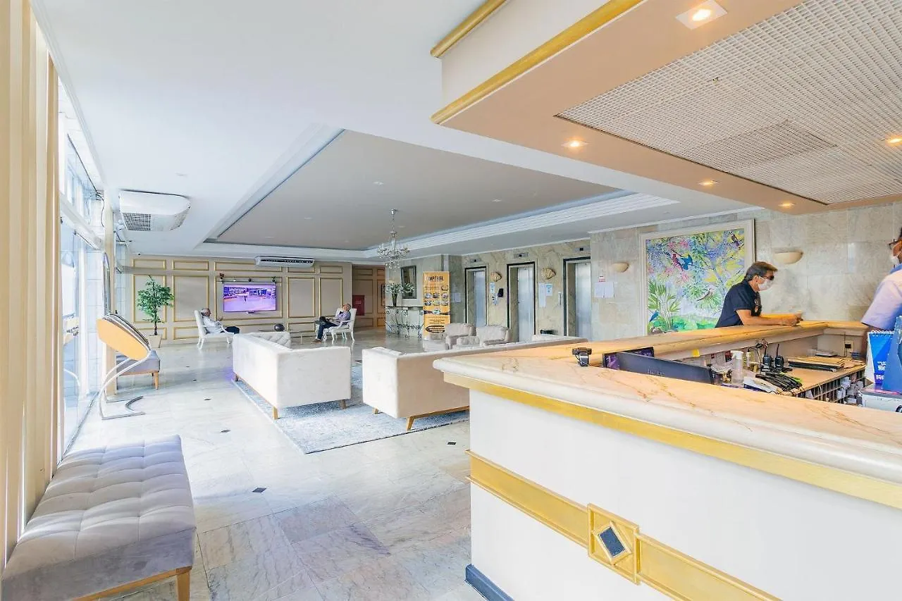 Hotel Incrível Suíte no melhor da Praia de Boa Viagem por Carpediem Recife Brasil